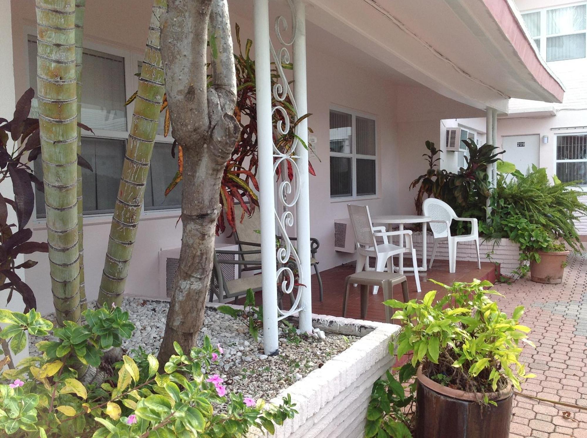 Birch Patio Motel ฟอร์ต ลอเดอร์เดล ภายนอก รูปภาพ